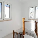 Host Wise - Charming House With Ocean View *