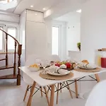 Host Wise - Charming House With Ocean View Σπίτι διακοπών *